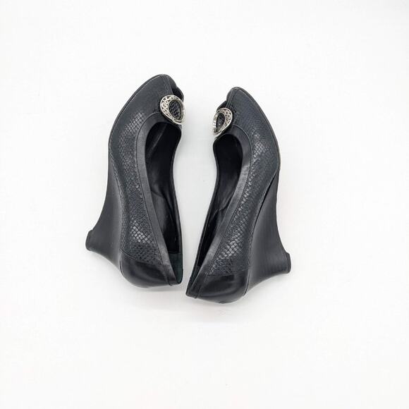 Brighton Black Leather Open Toe Wedges Silver Buckle Detail Size 8 - Picture 10 of 11